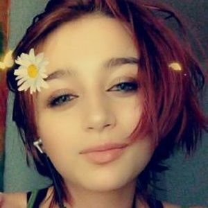 Meet your Posher, Lilly